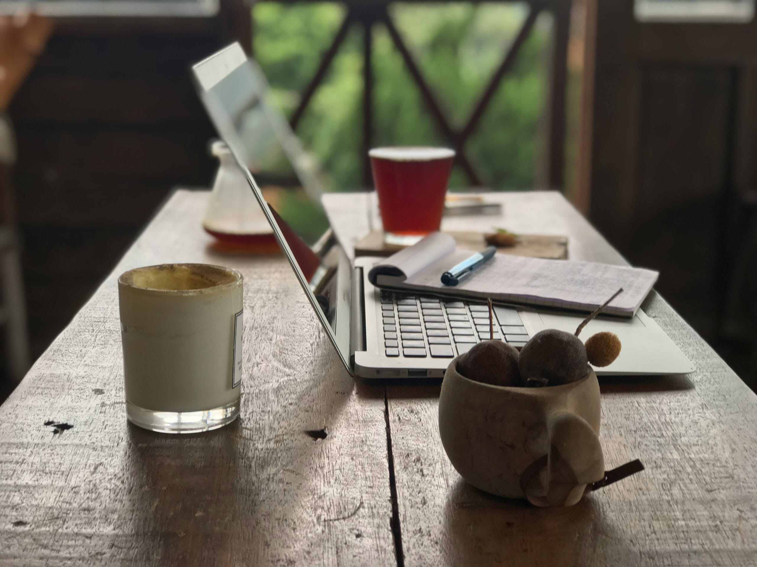 4 Must-Have Work-from-Home Tools to Earn Big in 2025